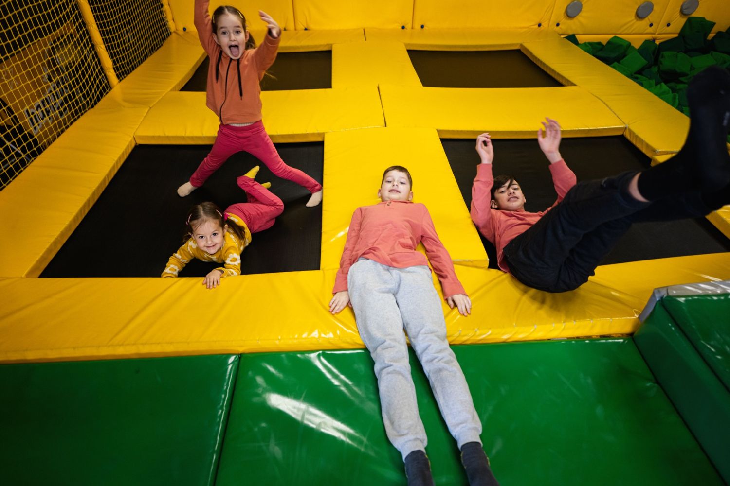 Kids Birthday Party Venues Sydney Raging Waters Sydney